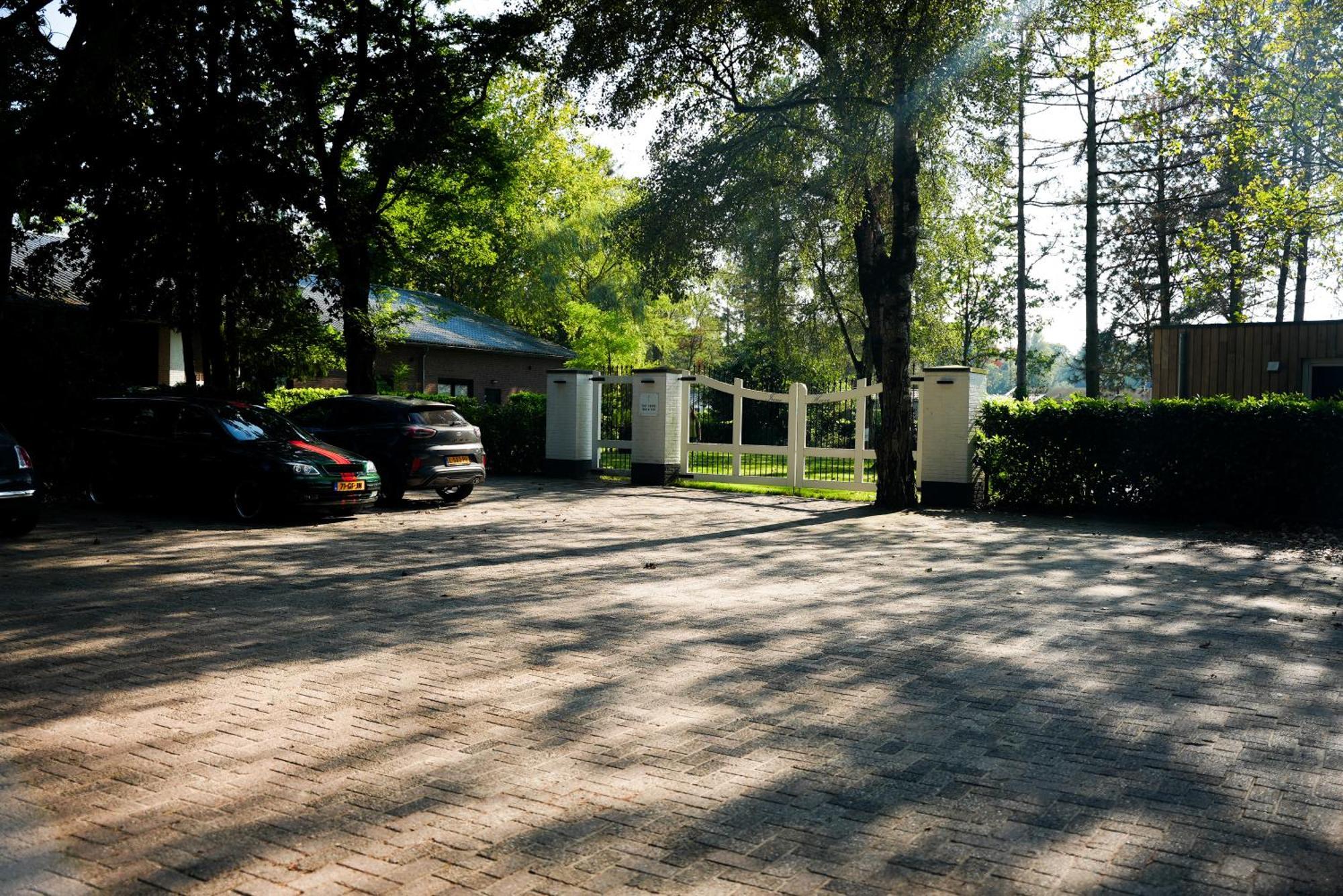 The Lodge Bed & Wellness Oisterwijk Sauna, Jacuzzi, Luxury Moergestel Kültér fotó